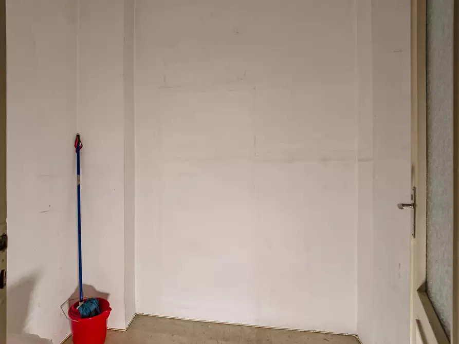 Immagine 27 di Quadrilocale in vendita  in Via Fratelli Carando a Torino