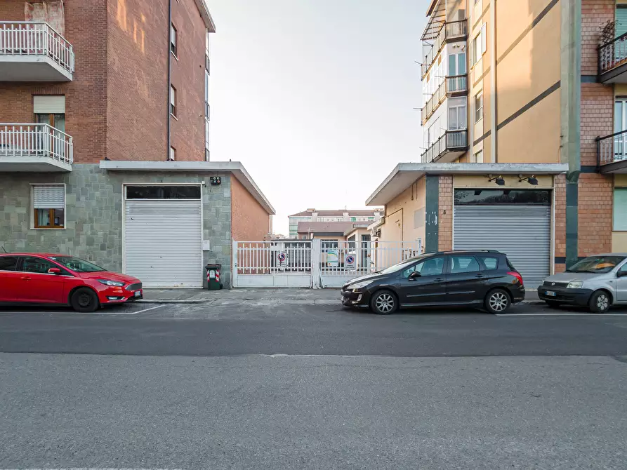 Immagine 24 di Locale commerciale in vendita  in Via Giorgio Bellono a Torino