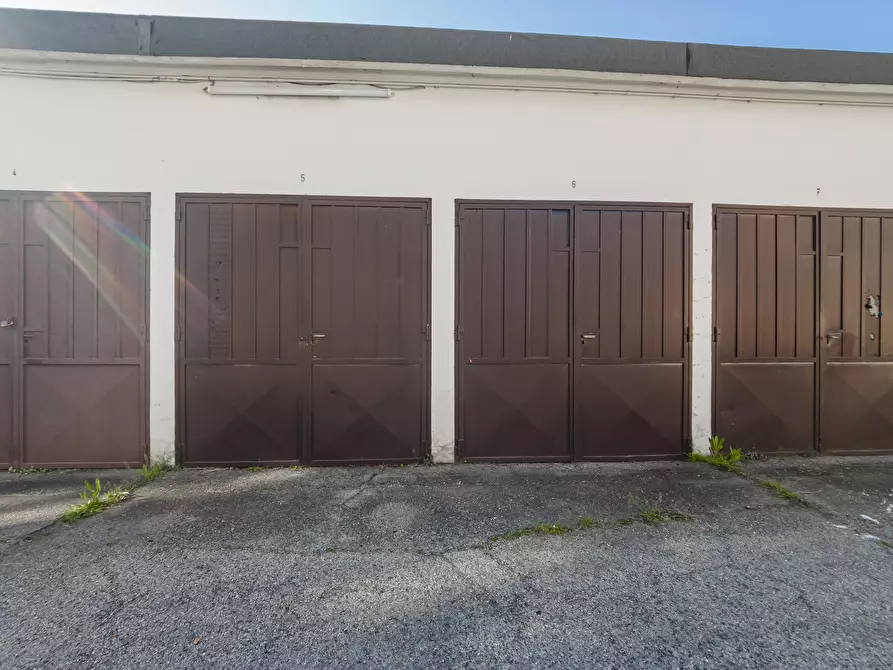 Immagine 8 di Garage in vendita  in Via Giorgio Bellono 10 a Torino