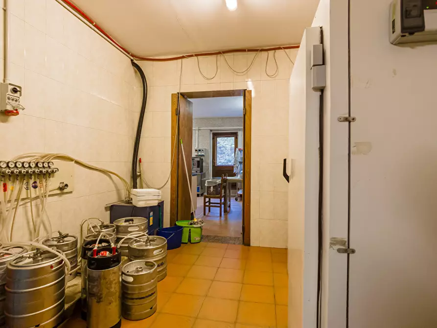 Immagine 28 di Bar / Ristorante in vendita  in Via Losa a Pessinetto