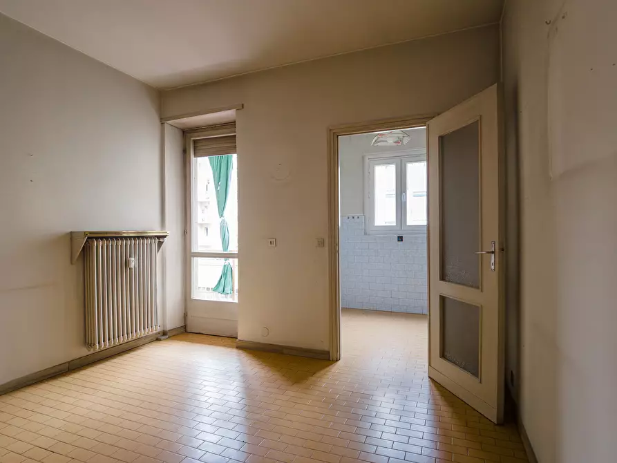 Immagine 13 di Quadrilocale in vendita  in Via Fratelli Carando a Torino