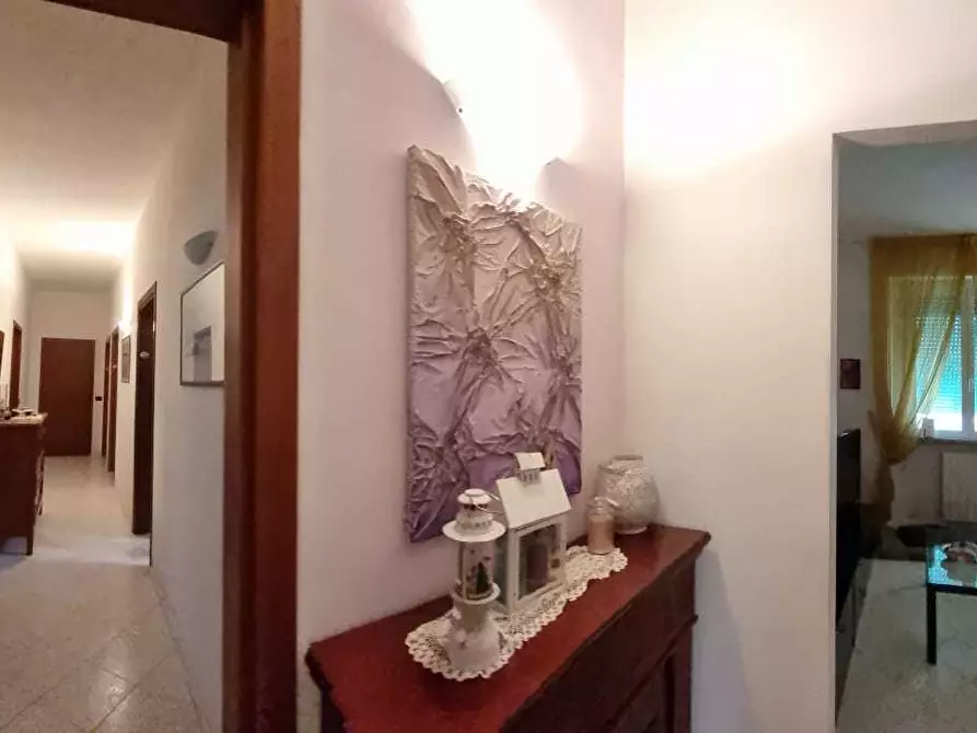 Immagine 7 di Appartamento in vendita  a Livorno