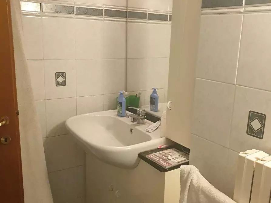 Immagine 23 di Quadrilocale in vendita  a Livorno