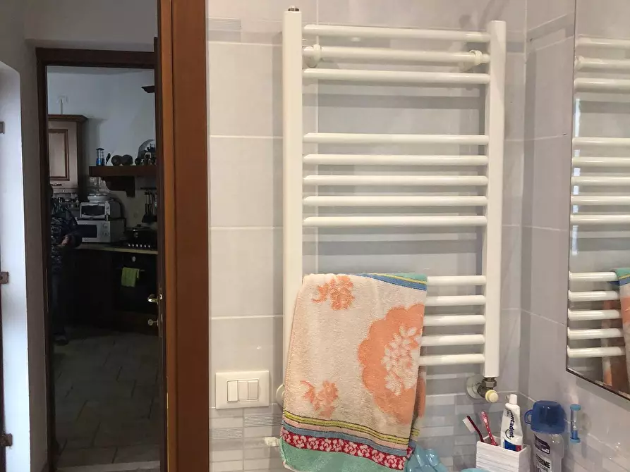 Immagine 40 di Pentalocale in vendita  a Livorno