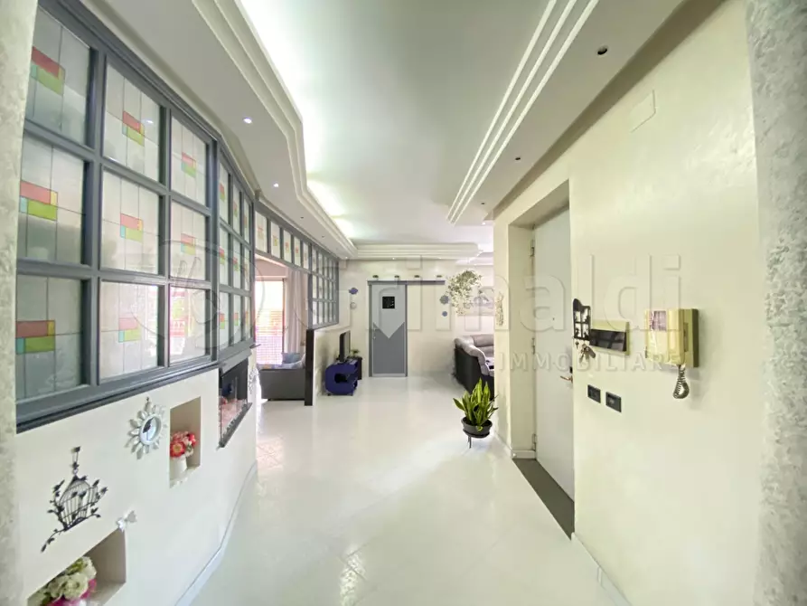 Immagine 9 di Porzione di casa in vendita  a Giugliano In Campania