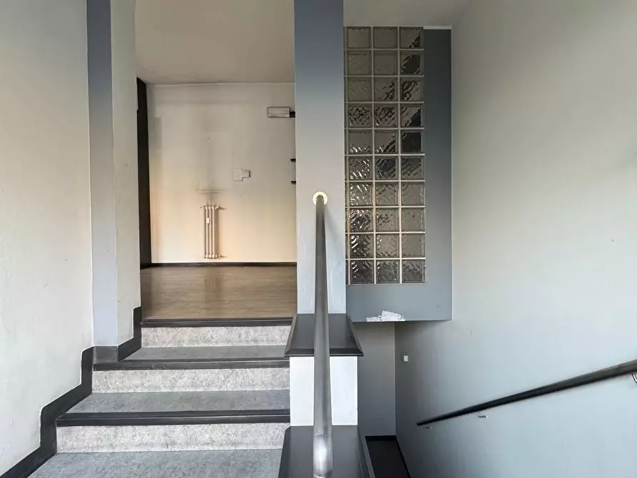 Immagine 13 di Quadrilocale in vendita  in Viale Paolo Onorato Vigliani 13 a Milano