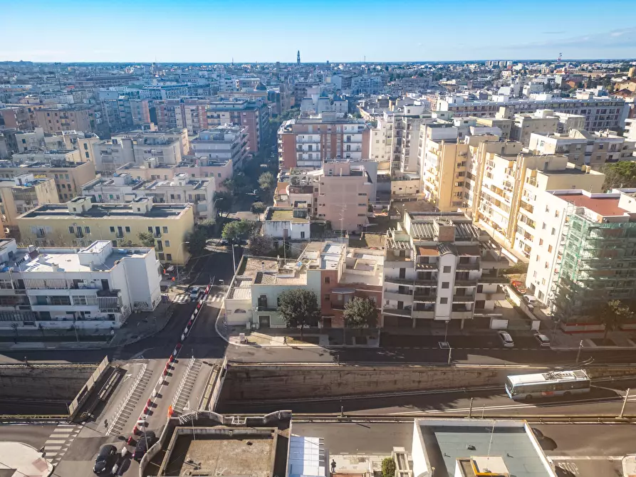 Immagine 45 di Casa indipendente in vendita  in Viale G. Leopardi 157 a Lecce
