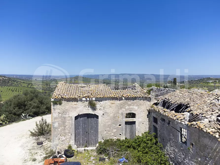 Immagine 3 di Palazzo in vendita  in villa regina isula travel a Noto