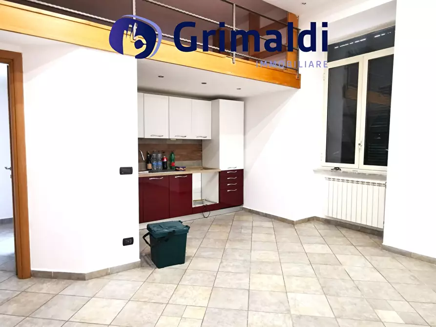 Immagine 3 di Bilocale in vendita  a Pozzuoli