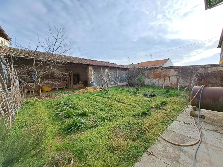 Immagine 3 di Casa indipendente in vendita  a Stroppiana