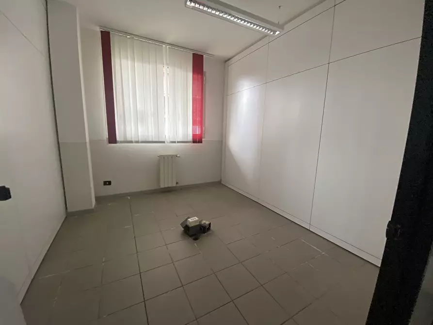 Immagine 12 di Ufficio in vendita  in Via Giuseppe Mazzini 19 a Villa Guardia