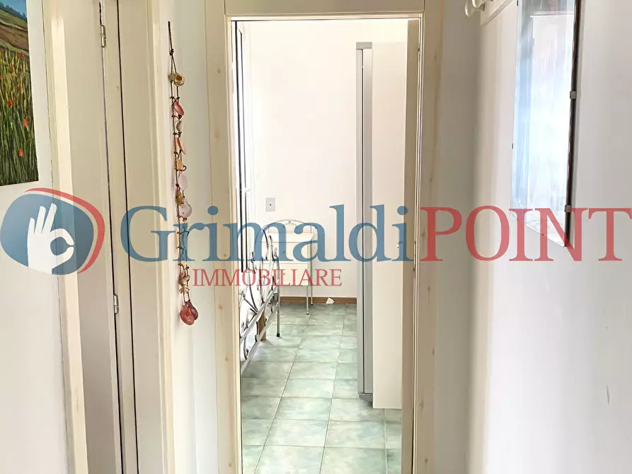 Immagine 12 di Bilocale in vendita  in Via Umberto I 76 a Santa Cesarea Terme