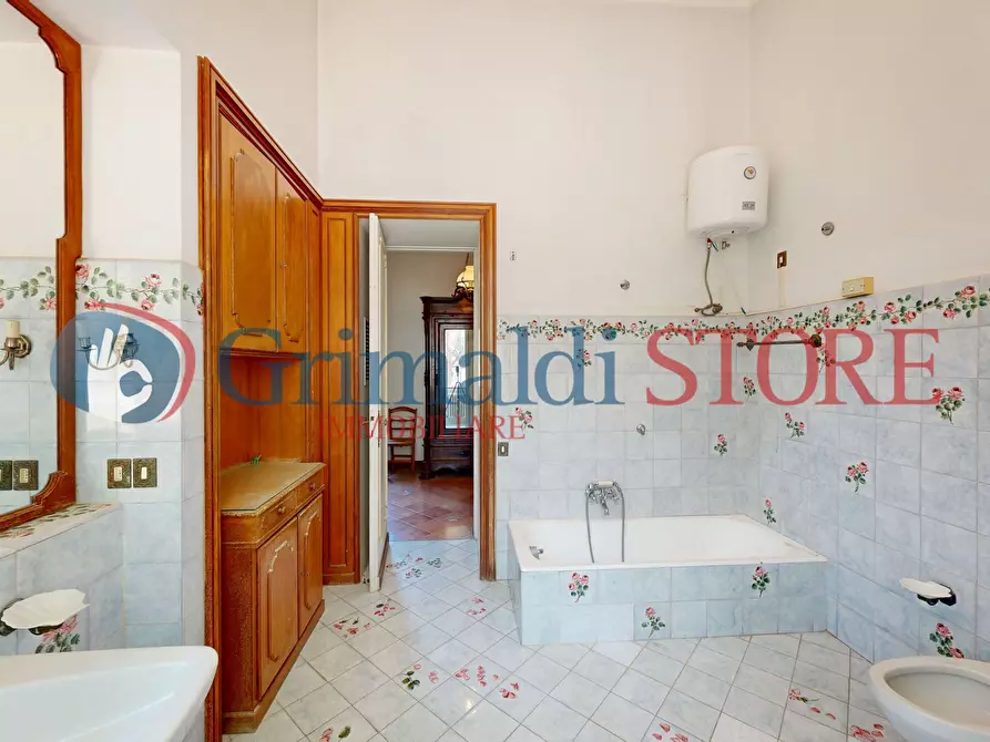 Immagine 60 di Villa in vendita  in Via Vecchia Carmiano a Lecce