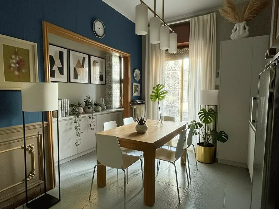 Immagine 3 di Pentalocale in vendita  in Via Capitano Ritucci 35 a Lecce