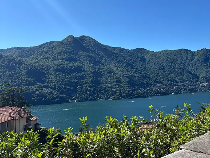 Immagine 27 di Appartamento in vendita  in Via al Noce 24 a Moltrasio