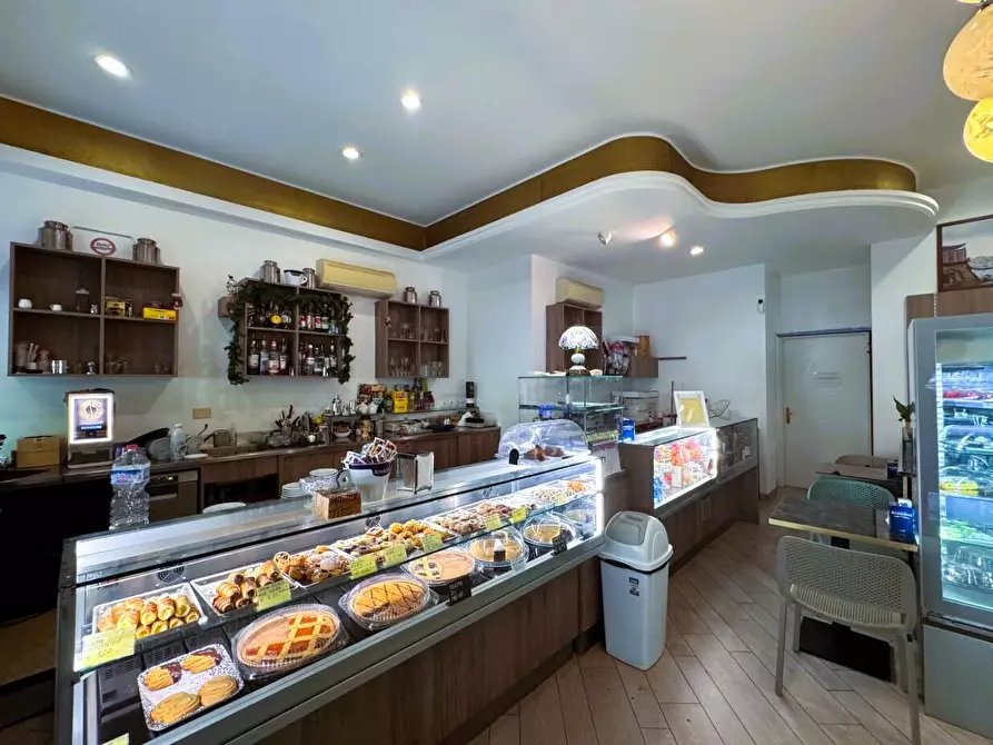 Immagine 15 di Bar / Ristorante in vendita  in Viale Romagna 10 a Milano