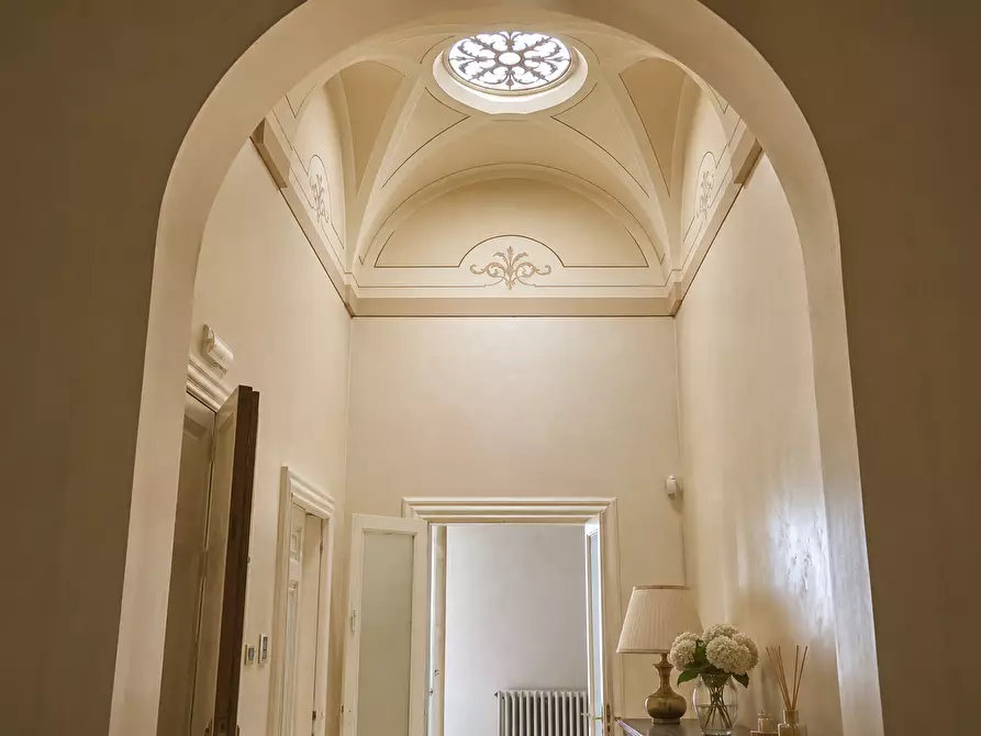 Immagine 7 di Palazzo in vendita  in Viale Unità D'Italia 18 a Fasano