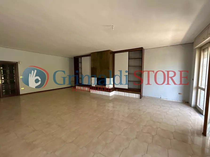 Immagine 15 di Pentalocale in vendita  in Via Giovanni Gentile 3030 a Lecce