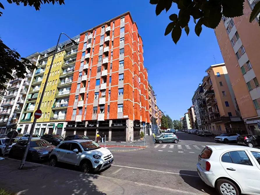 Immagine 30 di Appartamento in vendita  in Via Dei Tulipani 1 a Milano