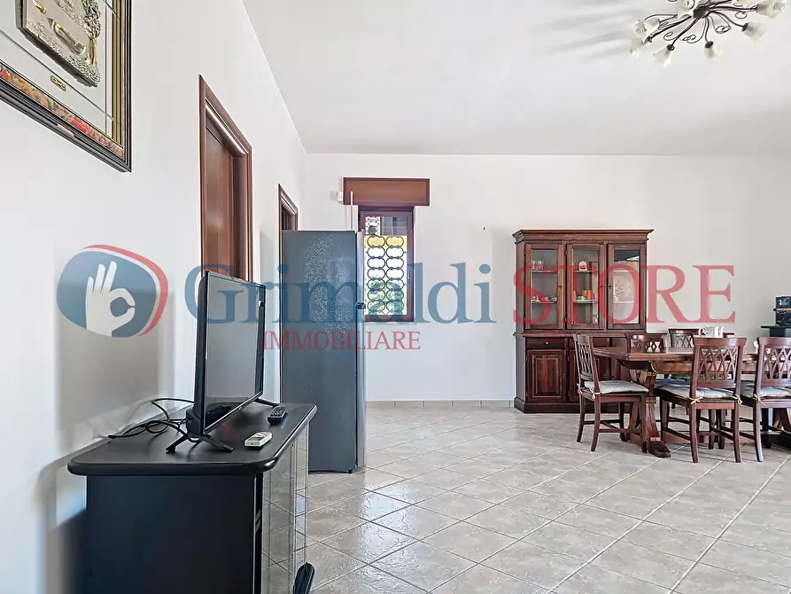 Immagine 38 di Villa in vendita  a Manduria
