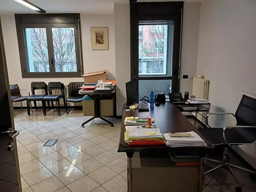 Immagine 13 di Trilocale in vendita  in VIA EINAUDI 4 a Como