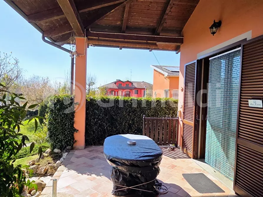 Immagine 16 di Villa in vendita  in Via Giovanni Antonio Comissetti 1 a Pezzana