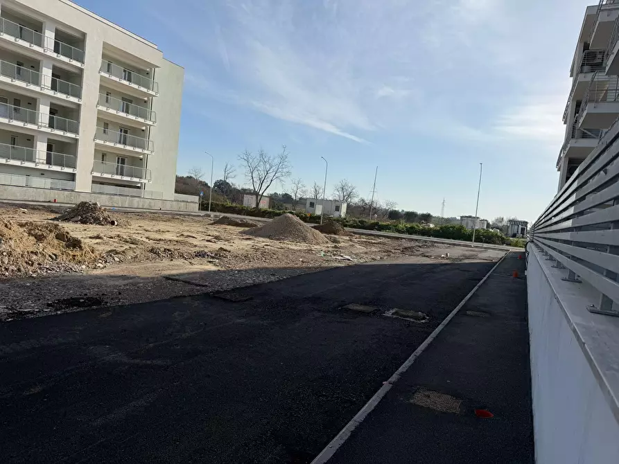 Immagine 2 di Appartamento in vendita  in Via Pratica di Mare a Pomezia