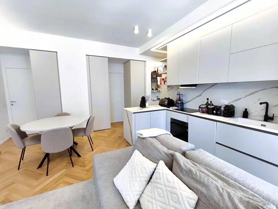 Immagine 12 di Appartamento in vendita  in Viale Misurata 23 a Milano