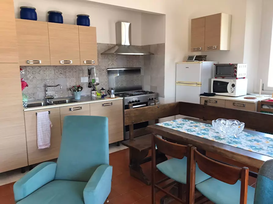 Immagine 5 di Pentalocale in affitto  in VIA VOLTURNO 5 a Nettuno