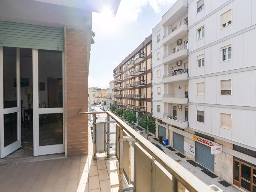 Immagine 2 di Pentalocale in vendita  in Via Salvatore Grande 12 a Lecce