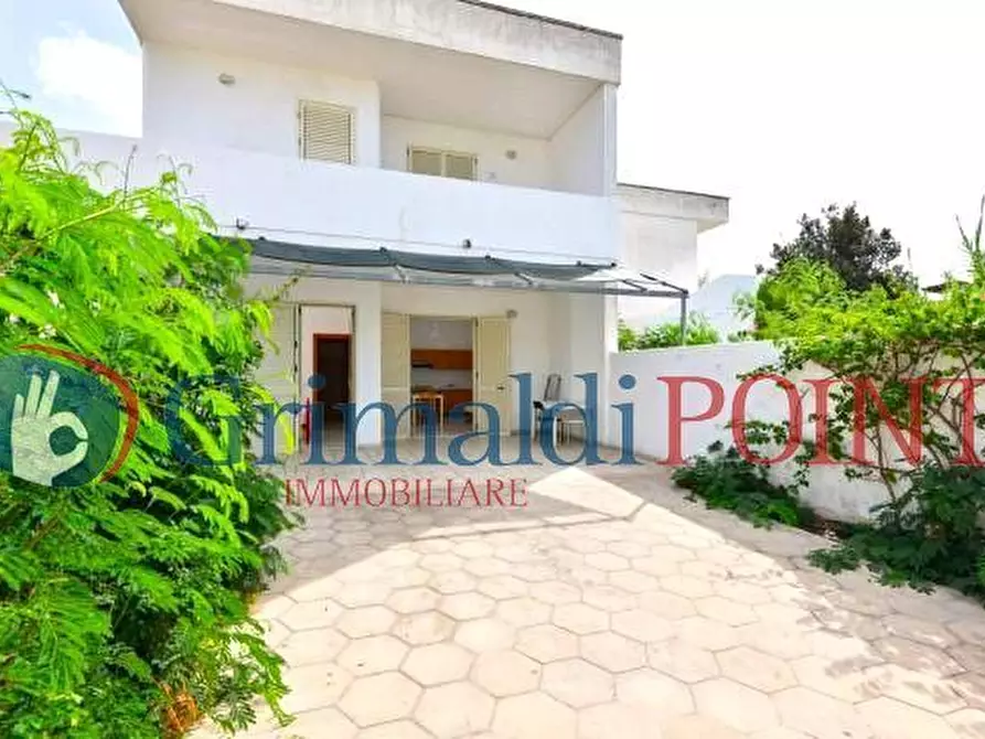 Immagine 34 di Casa indipendente in vendita  in Vico dei Ligustro a Gallipoli
