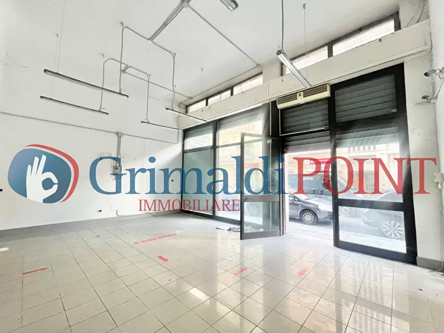 Immagine 5 di Locale commerciale in vendita  in Via Don Luigi Sturzo 53 a Lecce