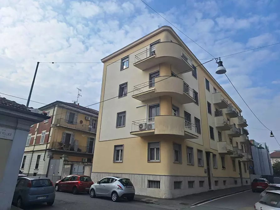 Immagine 1 di Bilocale in vendita  in Via Silvio Pellico 4 a Vercelli