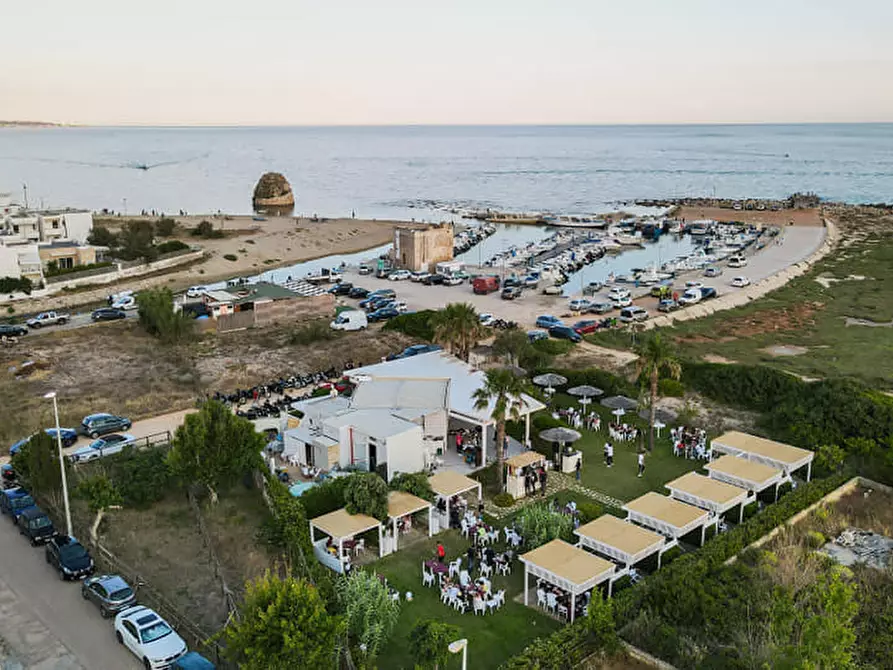Immagine 2 di Bar / Ristorante in vendita  in Via Cavallotti 8 a Salve