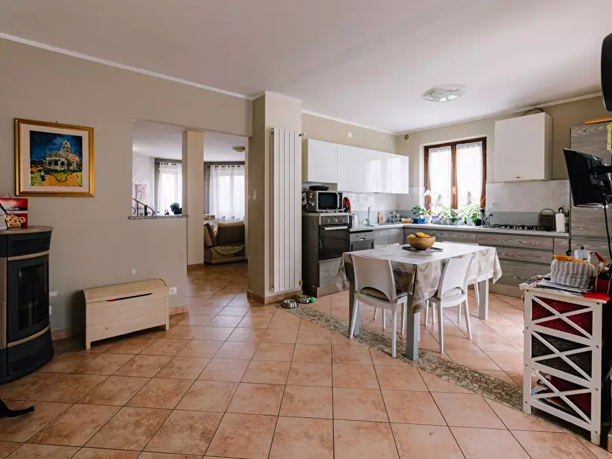 Immagine 9 di Villa in vendita  in Via Giovanni Falcone 5 a Stroppiana