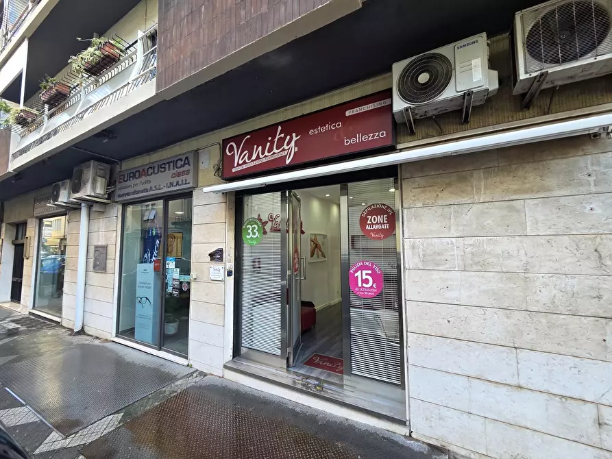 Immagine 1 di Locale commerciale in vendita  in Via Giordano Bruno 75/g a Messina