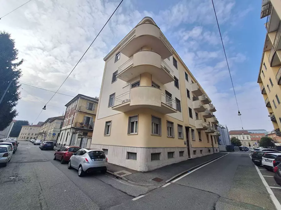 Immagine 17 di Bilocale in vendita  in Via Silvio Pellico 4 a Vercelli