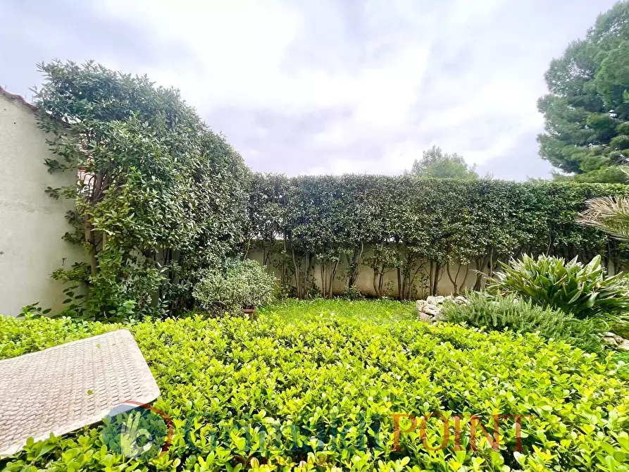 Immagine 28 di Quadrilocale in vendita  in Via Federico Zeri 3 a Lecce