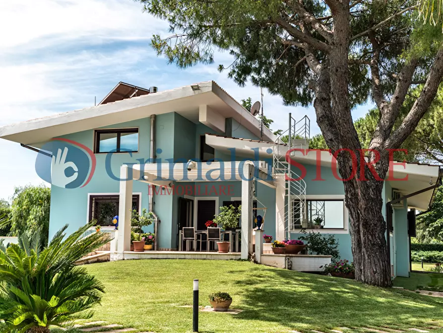 Immagine 82 di Villa in vendita  a Grottaglie