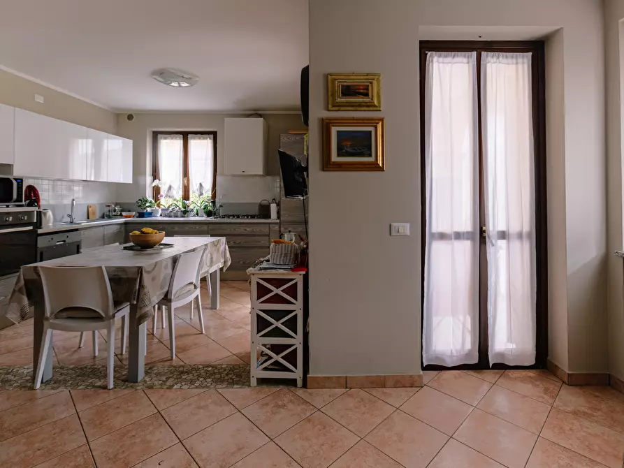 Immagine 10 di Villa in vendita  in Via Giovanni Falcone 5 a Stroppiana