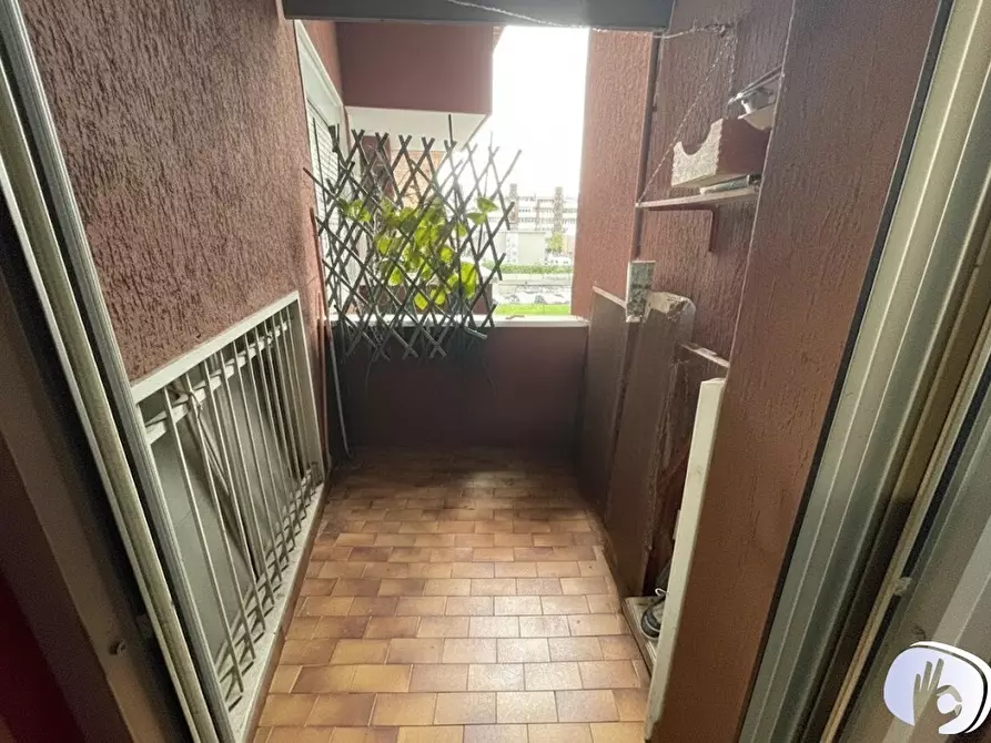 Immagine 4 di Appartamento in vendita  in Viale Giulio Cesare 289 a Novara
