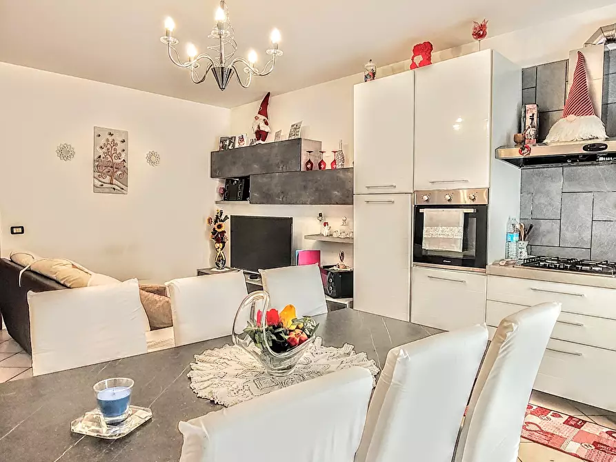 Immagine 6 di Bilocale in vendita  in Corso Italia 9 a Anzio