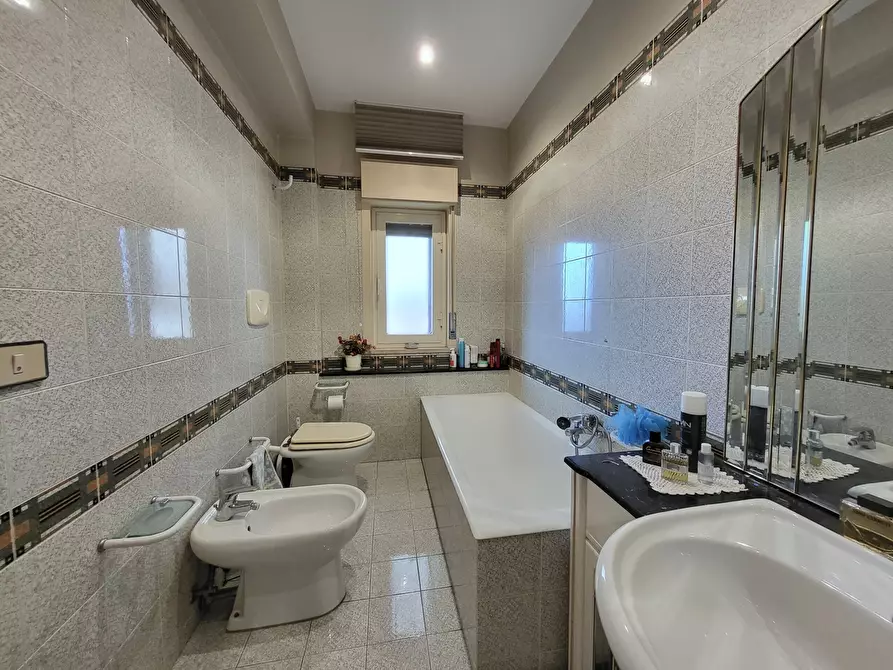 Immagine 32 di Trilocale in vendita  in Via Gaetano Donizetti 13 a Taormina