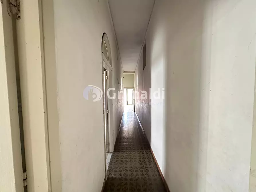 Immagine 6 di Trilocale in vendita  in Via Giacomo Leopardi 6 a Acerra