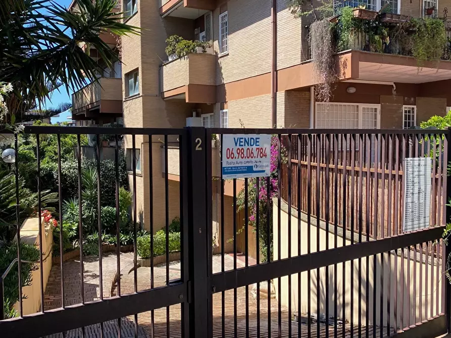 Immagine 10 di Garage in vendita  in VIA PEGASO 2 a Anzio