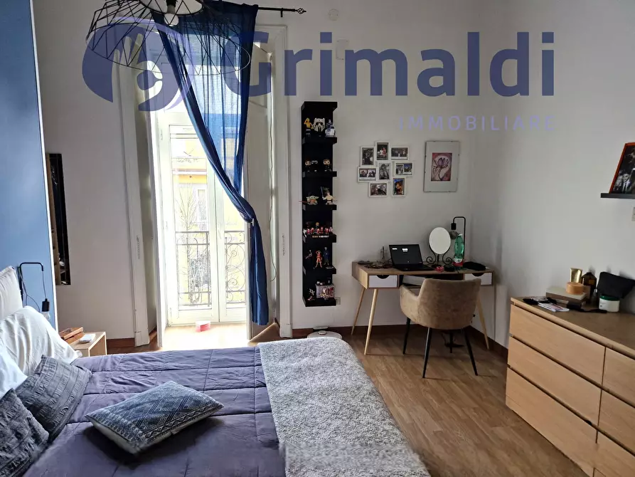 Immagine 13 di Bilocale in affitto  in Via Vincenzo Gemito 27 a Napoli