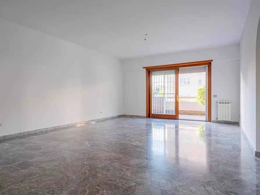 Immagine 1 di Appartamento in vendita  in Via Pietro de Francisci a Roma