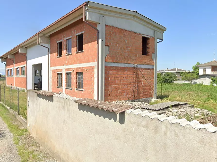 Immagine 4 di Magazzino in vendita  in Via Circonvallazione a Villata