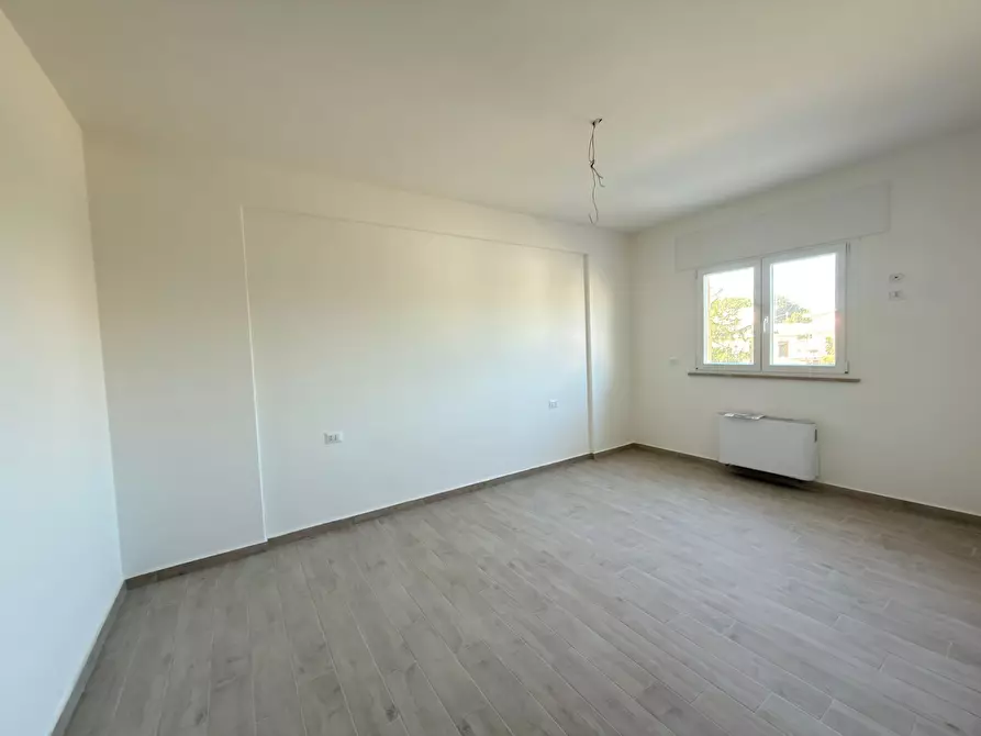 Immagine 2 di Trilocale in vendita  in Via Monte Civetta 2 a Nettuno