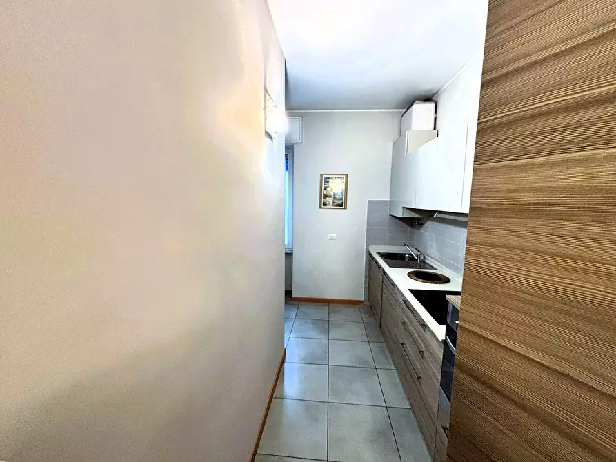Immagine 5 di Appartamento in affitto  in Via Alessandro Manzoni 12 a Como